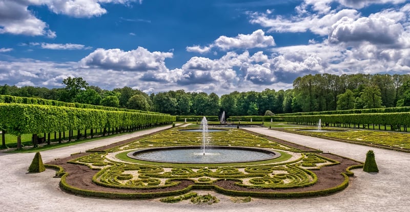 Mythical Garden Design